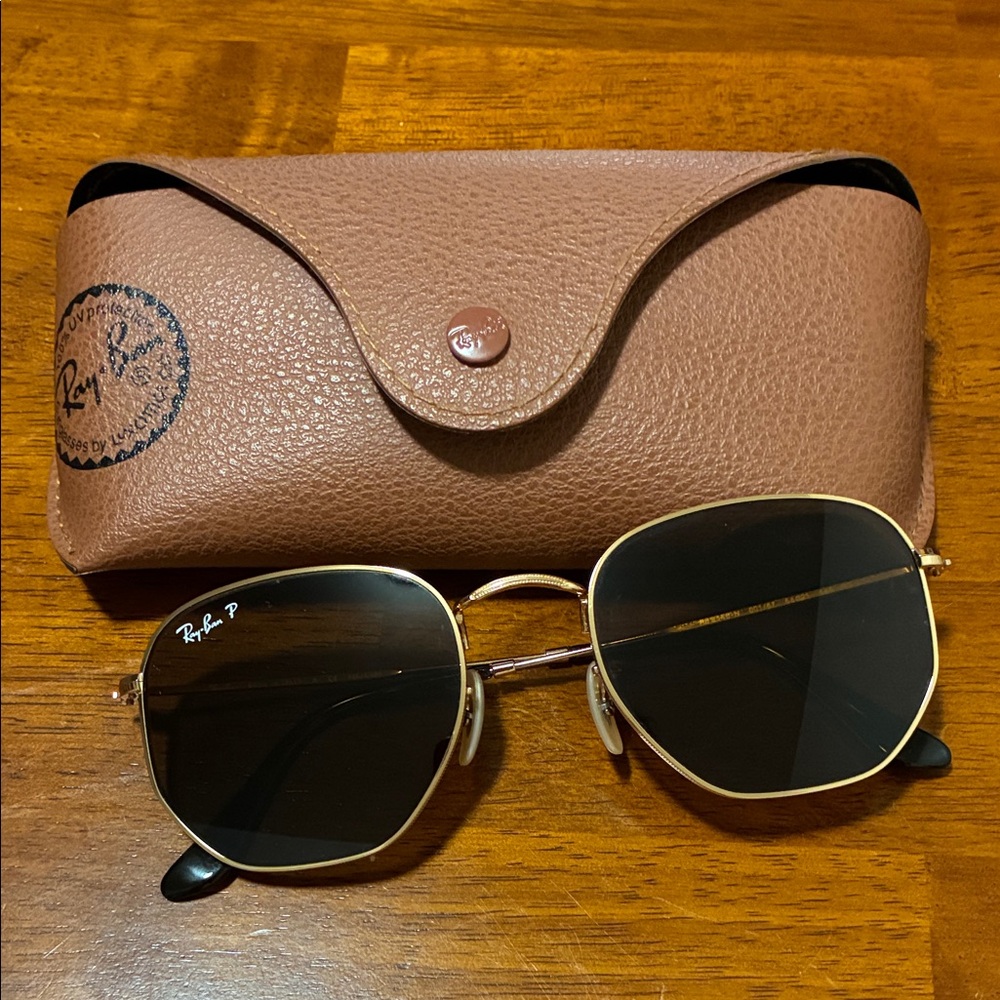 Ray-Ban Men’s Square Metal Sunglasses in Black and Gold